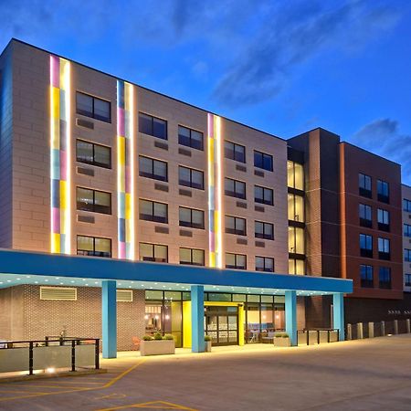 Tru By Hilton Manchester Downtown Exterior foto